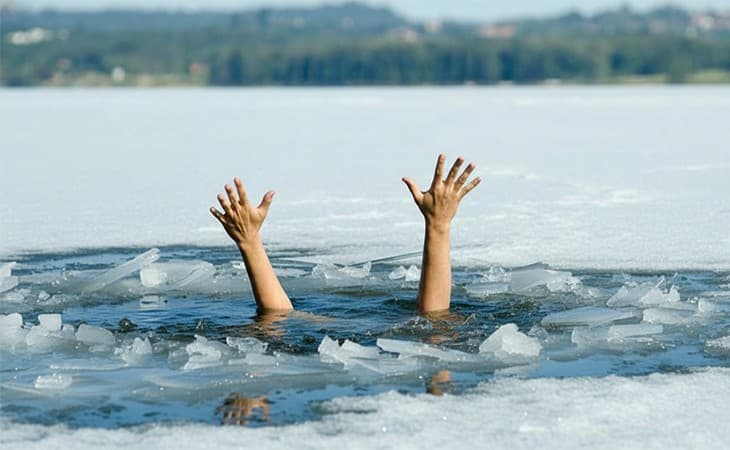 Two tourists drown in Arunachal, widespread outrage Two tourists drown in Arunachal, widespread outrage