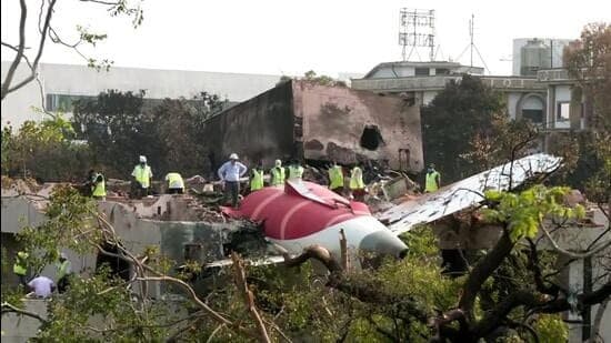 Report in US Congress makes big claim on Ahmedabad plane crash Report in US Congress makes big claim on Ahmedabad plane crash