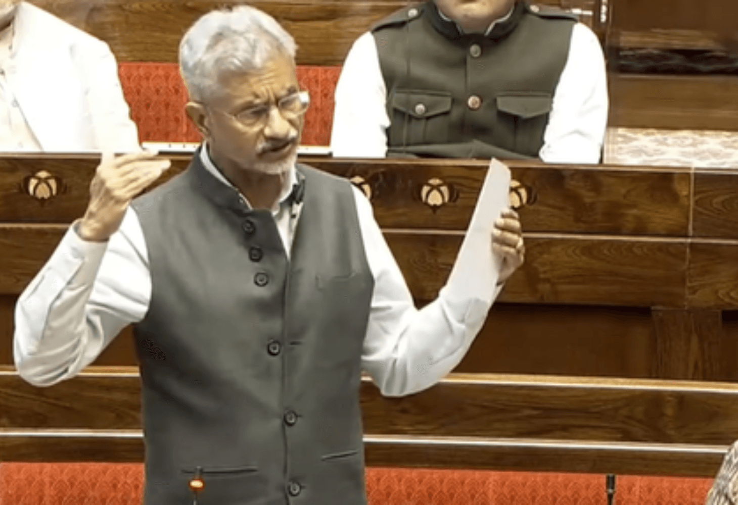 पीएम मोदी-ट्रंप की बातचीत पर जयशंकर का खुलासा! पीएम मोदी-ट्रंप की बातचीत पर जयशंकर का खुलासा!