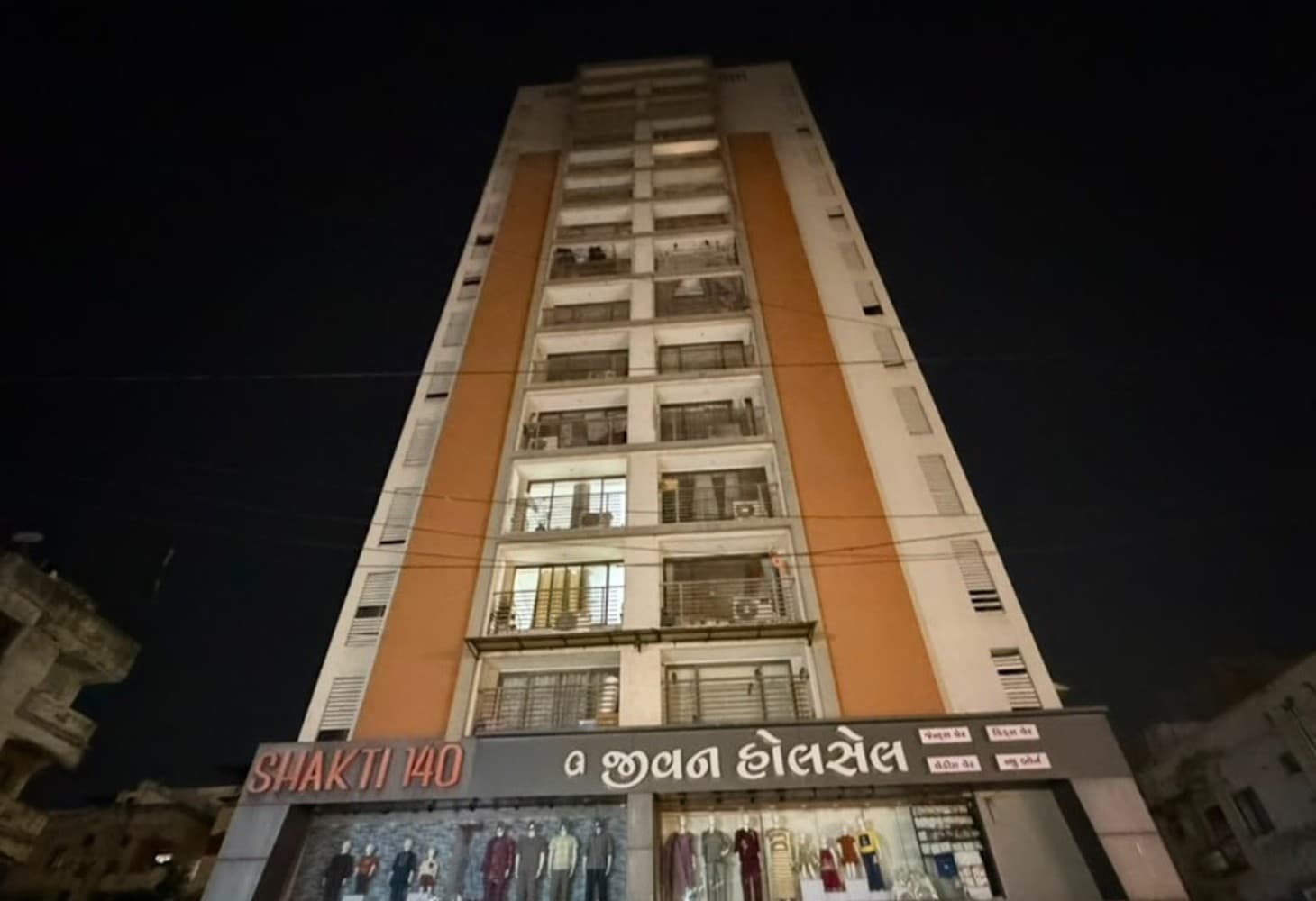 અમદાવાદ થલતેજમાં 26 વર્ષીય યુવતીનું મોત, Shakti 140ના 11મા માળેથી નીચે પટકાઈ, બોડકદેવ પોલીસ તપાસમાં