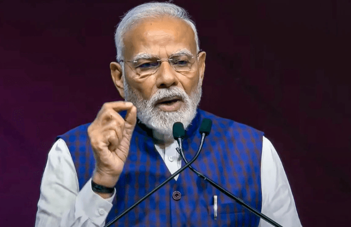 PM મોદીની મોટી જાહેરાત: 16થી શરૂ થશે વિશેષ સત્ર PM મોદીની મોટી જાહેરાત: 16થી શરૂ થશે વિશેષ સત્ર